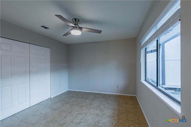 2003 Castle Gate Circle, San Marcos, TX 78666