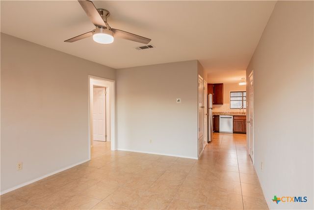 2003 Castle Gate Circle, San Marcos, TX 78666