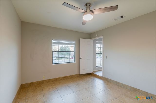 2003 Castle Gate Circle, San Marcos, TX 78666