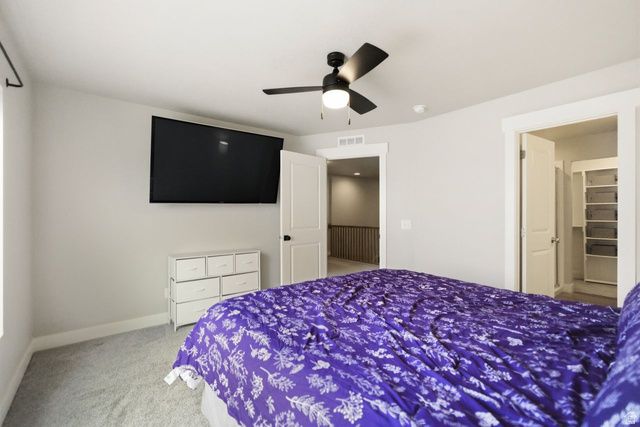 421 E PENNY LN, Clearfield, UT 84015