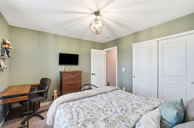 3486 Kestrel Court, Franklin, OH 45005