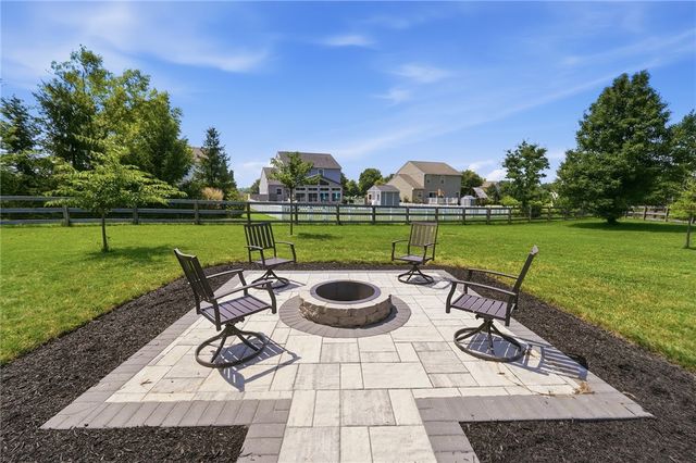 3486 Kestrel Court, Franklin, OH 45005
