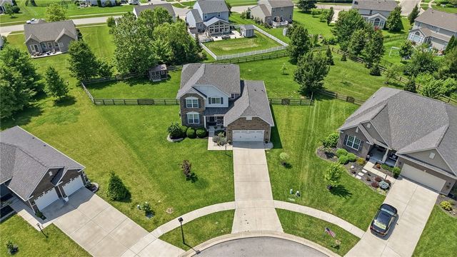 3486 Kestrel Court, Franklin, OH 45005