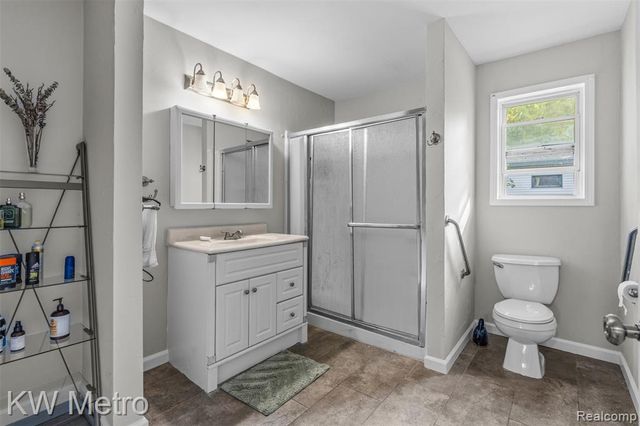 45055 Mcbride Avenue, Belleville, MI 48111