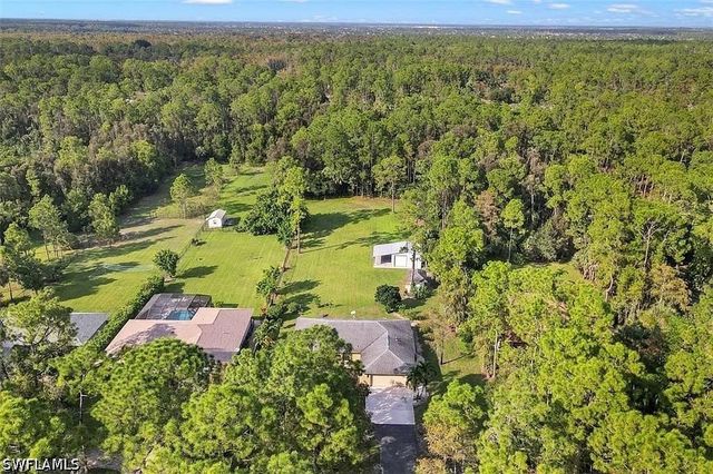 5121 Teak Wood DR, Naples, FL 34119