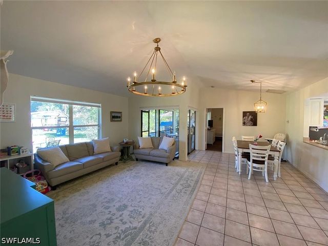 5121 Teak Wood DR, Naples, FL 34119