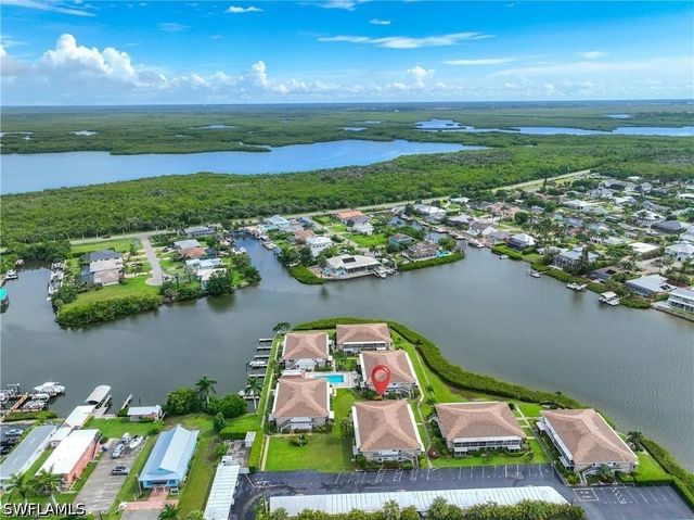330 Kon Tiki DR C7, Naples, FL 34113