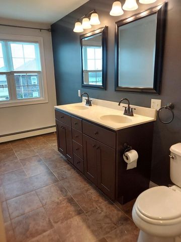510 State Ave, Fall River, MA 02724