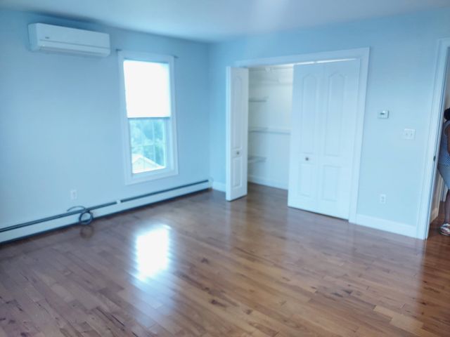 510 State Ave, Fall River, MA 02724