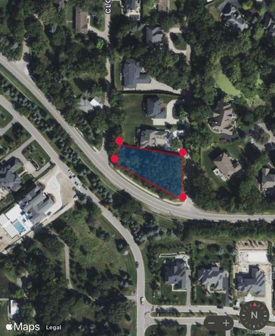 2390 KLINGENSMITH Road, Bloomfield Charter Township, MI 48302