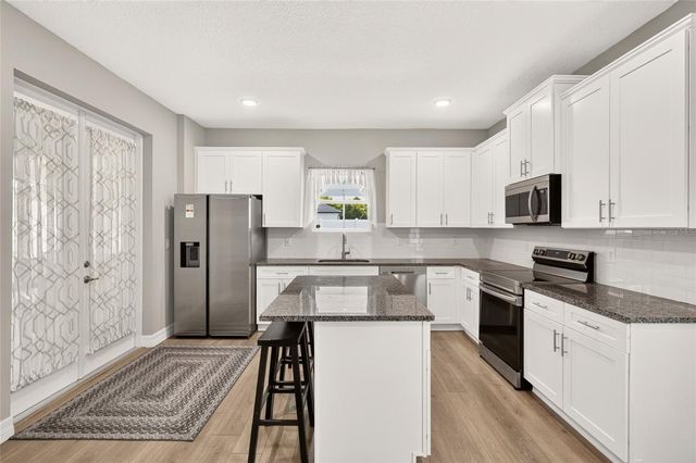 15610 SW 40TH TERRACE, Ocala, FL 34473
