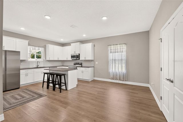 15610 SW 40TH TERRACE, Ocala, FL 34473