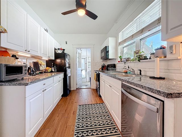 146 13TH AVENUE NE, St Petersburg, FL 33701