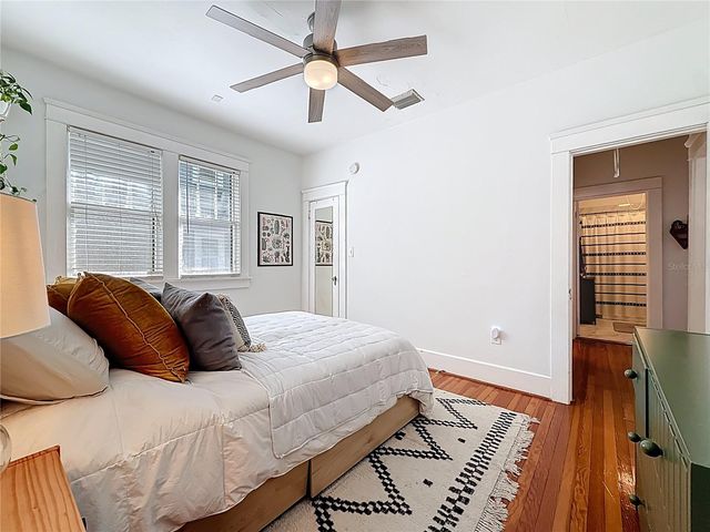 146 13TH AVENUE NE, St Petersburg, FL 33701