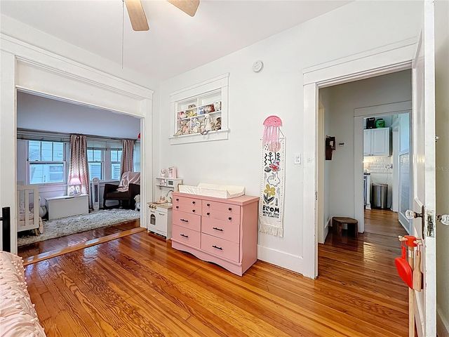 146 13TH AVENUE NE, St Petersburg, FL 33701