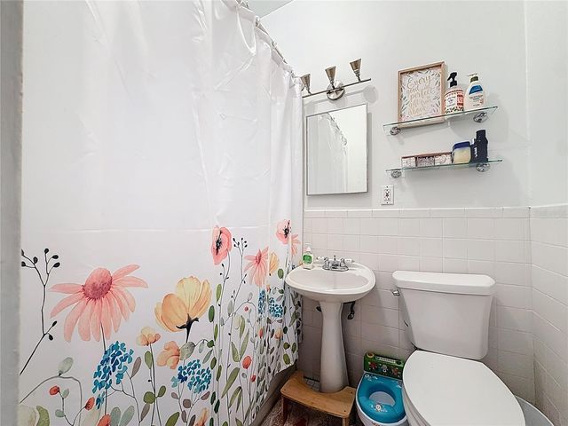 146 13TH AVENUE NE, St Petersburg, FL 33701