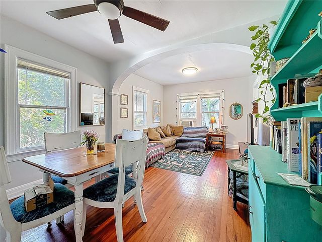 146 13TH AVENUE NE, St Petersburg, FL 33701