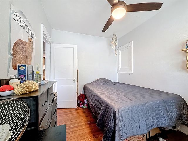 146 13TH AVENUE NE, St Petersburg, FL 33701