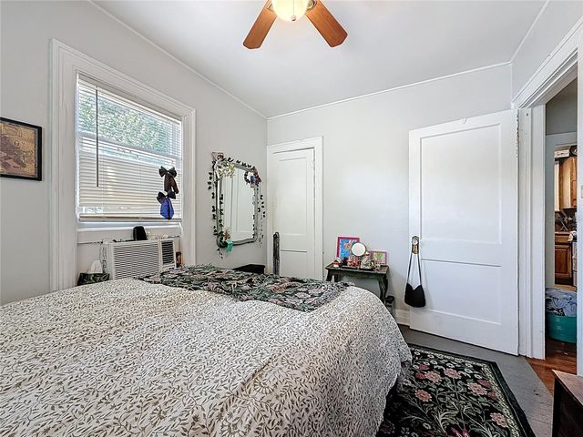 146 13TH AVENUE NE, St Petersburg, FL 33701