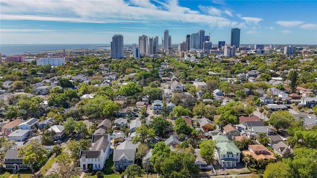 146 13TH AVENUE NE, St Petersburg, FL 33701