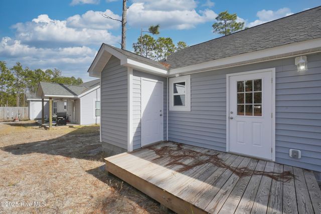 649 Prospect Road, Southport, NC 28461
