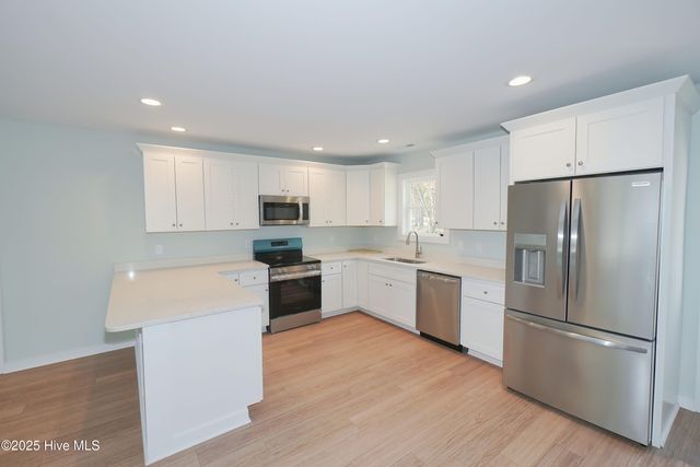 649 Prospect Road, Southport, NC 28461