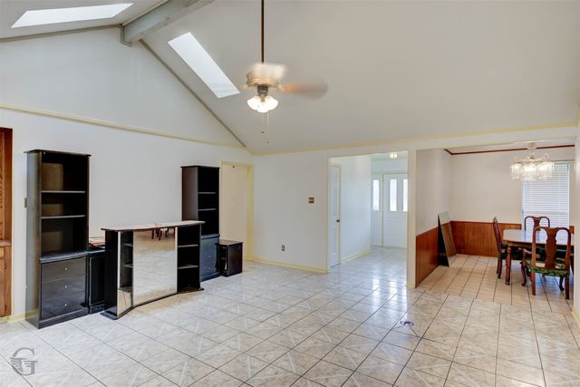 1407 Edgemont Circle, Bossier City, LA 71111