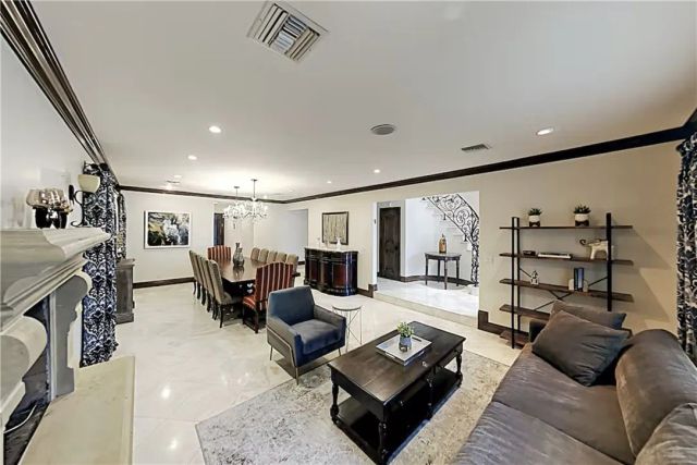 12403 Erwin Street, North Hollywood, CA 91606