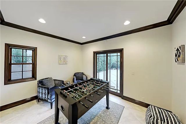 12403 Erwin Street, North Hollywood, CA 91606
