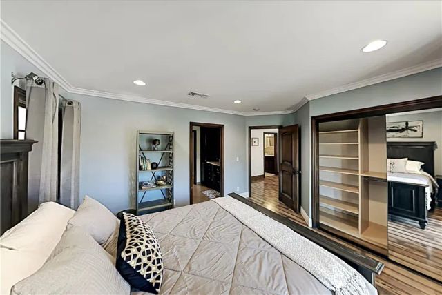 12403 Erwin Street, North Hollywood, CA 91606