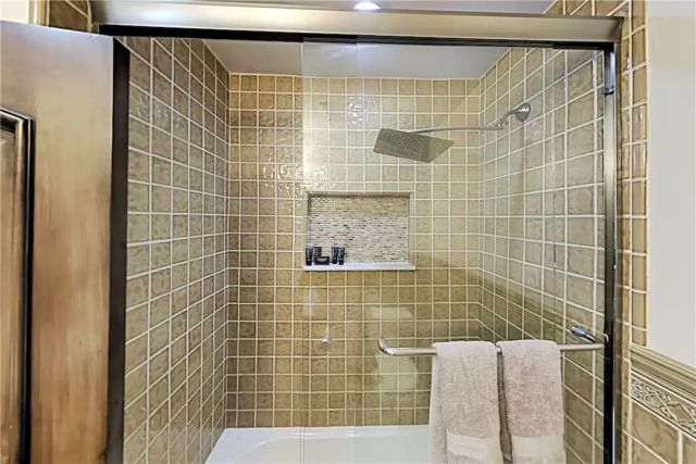 12403 Erwin Street, North Hollywood, CA 91606