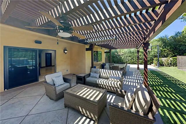 12403 Erwin Street, North Hollywood, CA 91606