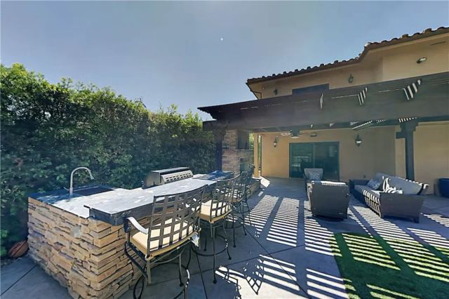 12403 Erwin Street, North Hollywood, CA 91606
