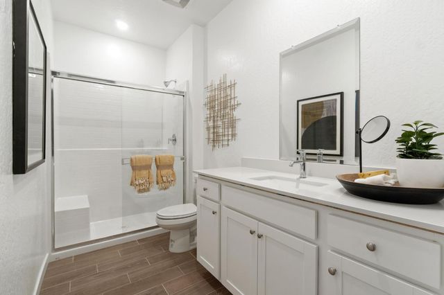 878 Traverse Drive S, Madera, CA 93636