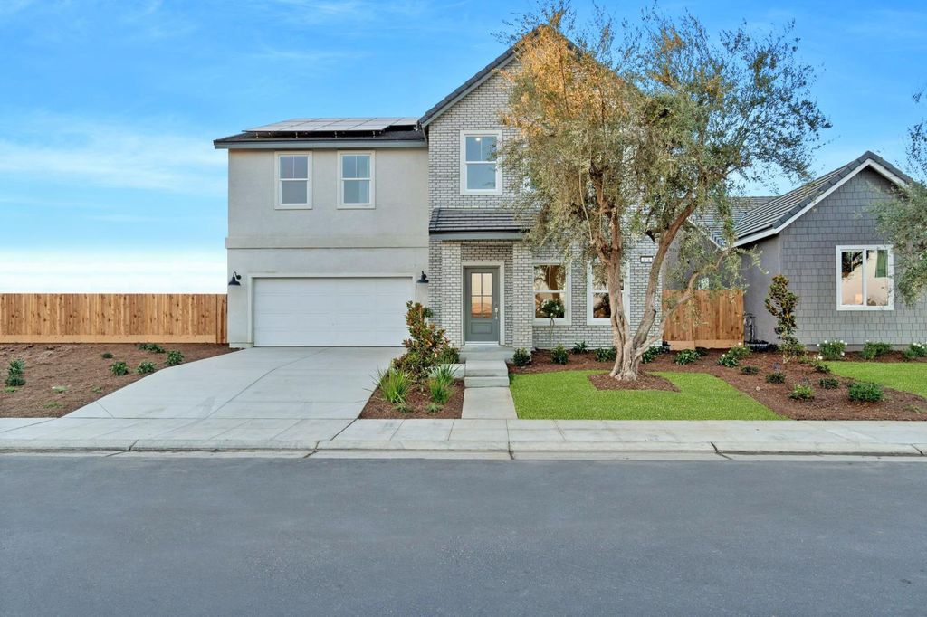 878 Traverse Drive S, Madera, CA 93636