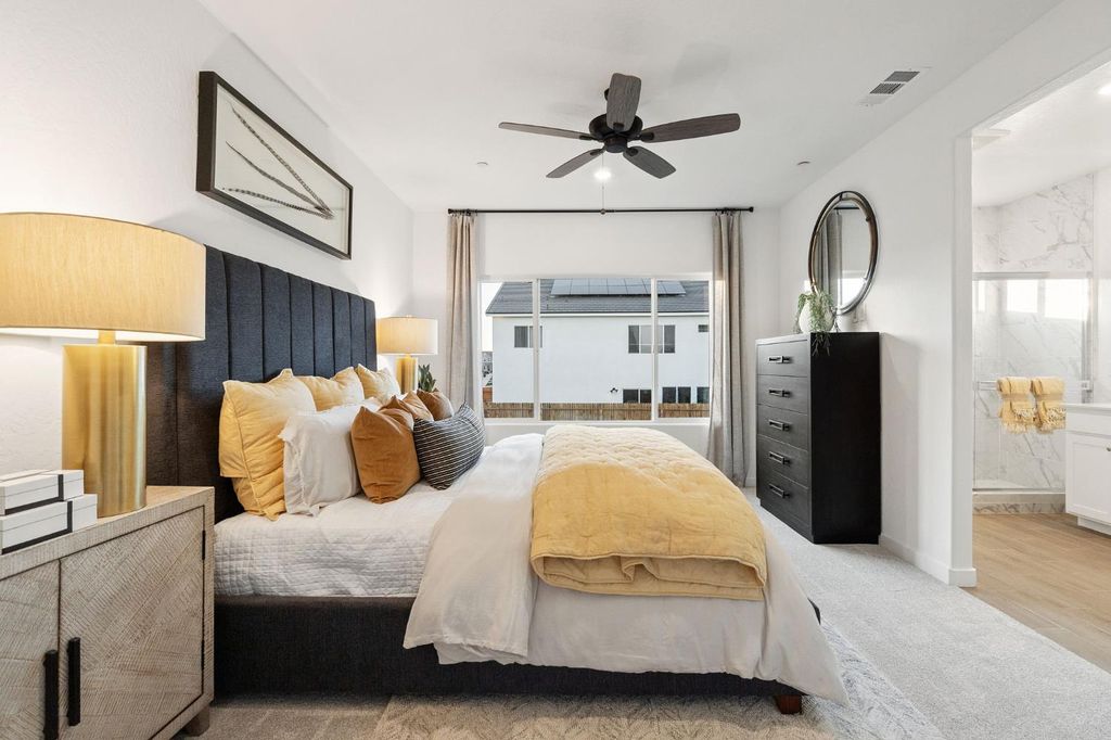 Image 31 of property listing at 878 Traverse Drive S, Madera, CA 93636