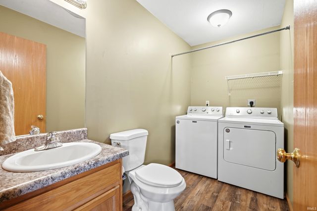 502 Freds Court, Kendallville, IN 46755