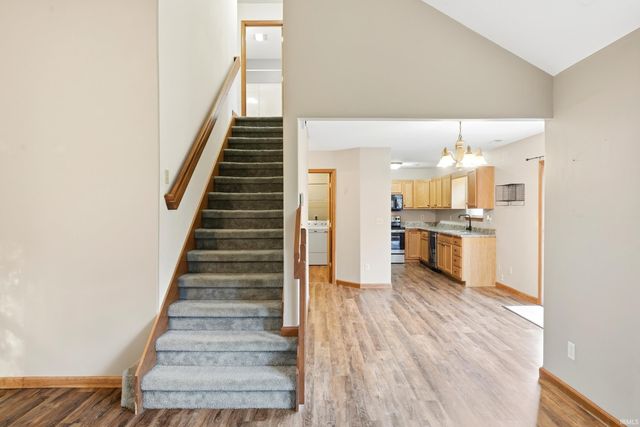 502 Freds Court, Kendallville, IN 46755