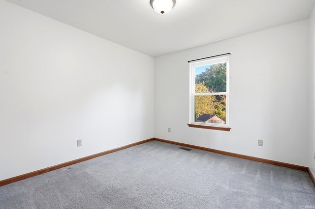 502 Freds Court, Kendallville, IN 46755