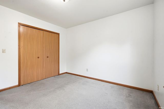 502 Freds Court, Kendallville, IN 46755