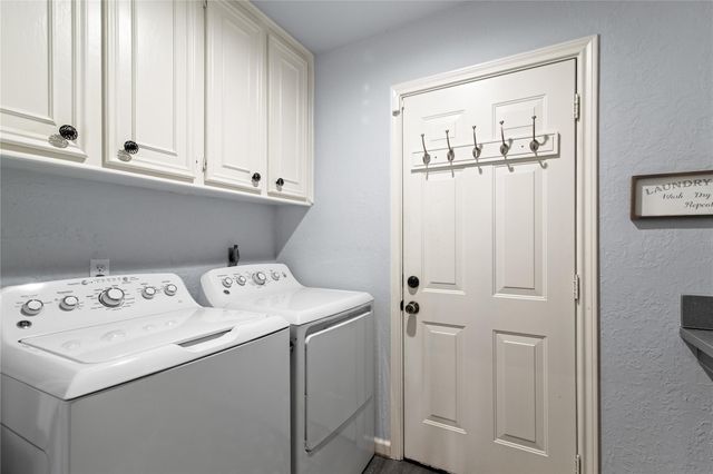 3726 Walden Estates Drive, Montgomery, TX 77356