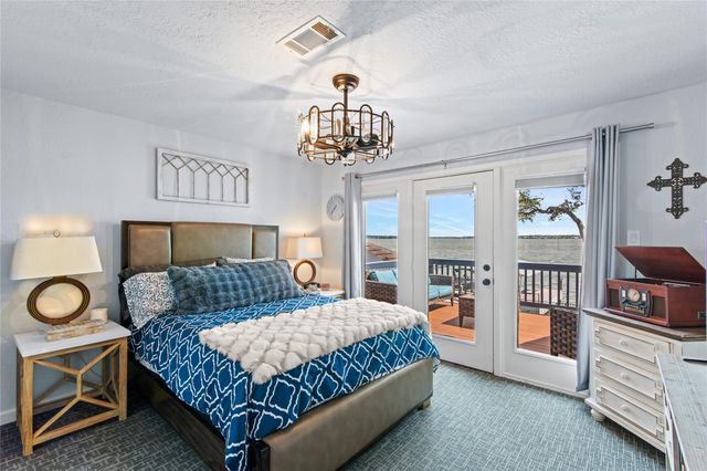 3726 Walden Estates Drive, Montgomery, TX 77356