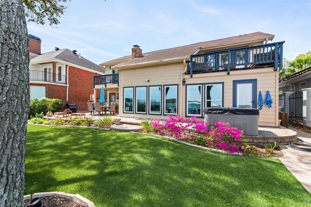 3726 Walden Estates Drive, Montgomery, TX 77356