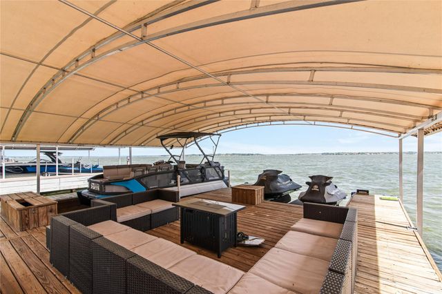 3726 Walden Estates Drive, Montgomery, TX 77356