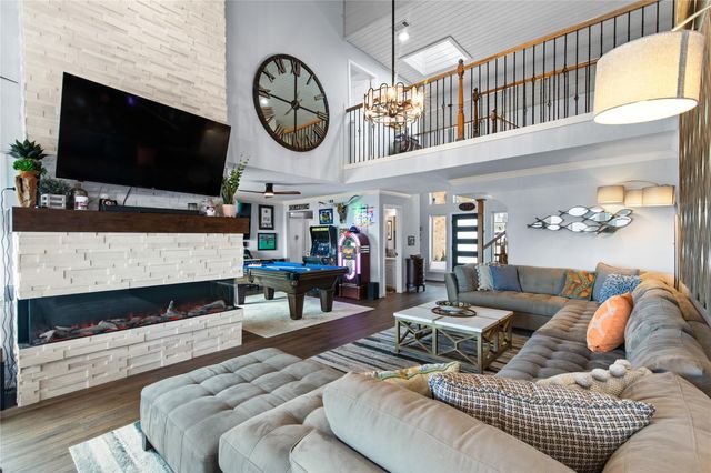 3726 Walden Estates Drive, Montgomery, TX 77356