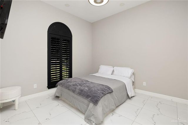 1509 Dora Jeanne Drive, Mission, TX 78572