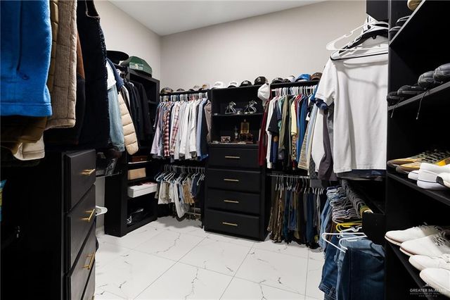 1509 Dora Jeanne Drive, Mission, TX 78572