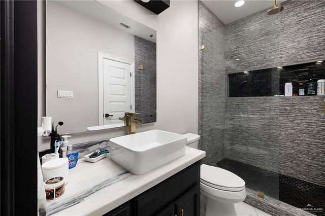 1509 Dora Jeanne Drive, Mission, TX 78572