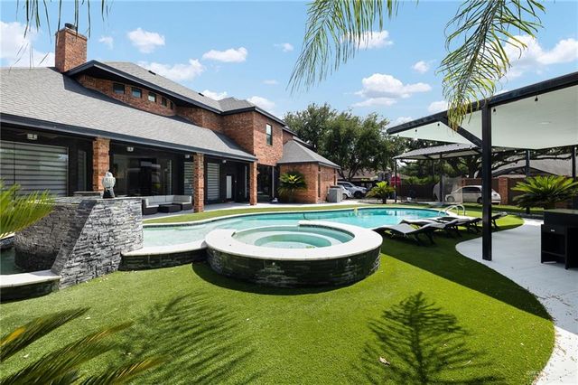 1509 Dora Jeanne Drive, Mission, TX 78572