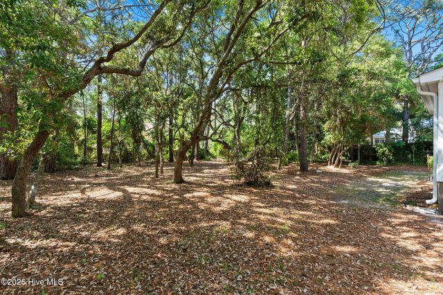 504 Periwinkle Way, Oak Island, NC 28465